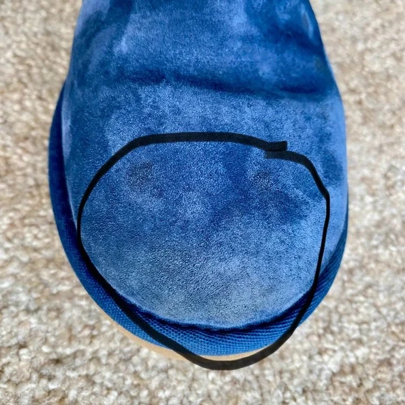 UGG Plumdale Cuff Boots - Picture 13 of 15